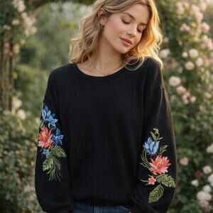 Hannah Embroidered Sweatshirt Women's Size XL Floral Black Boho Casual Romantic